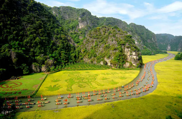 Lịch trình du lịch Ninh Bình 2 ngày 1 đêm